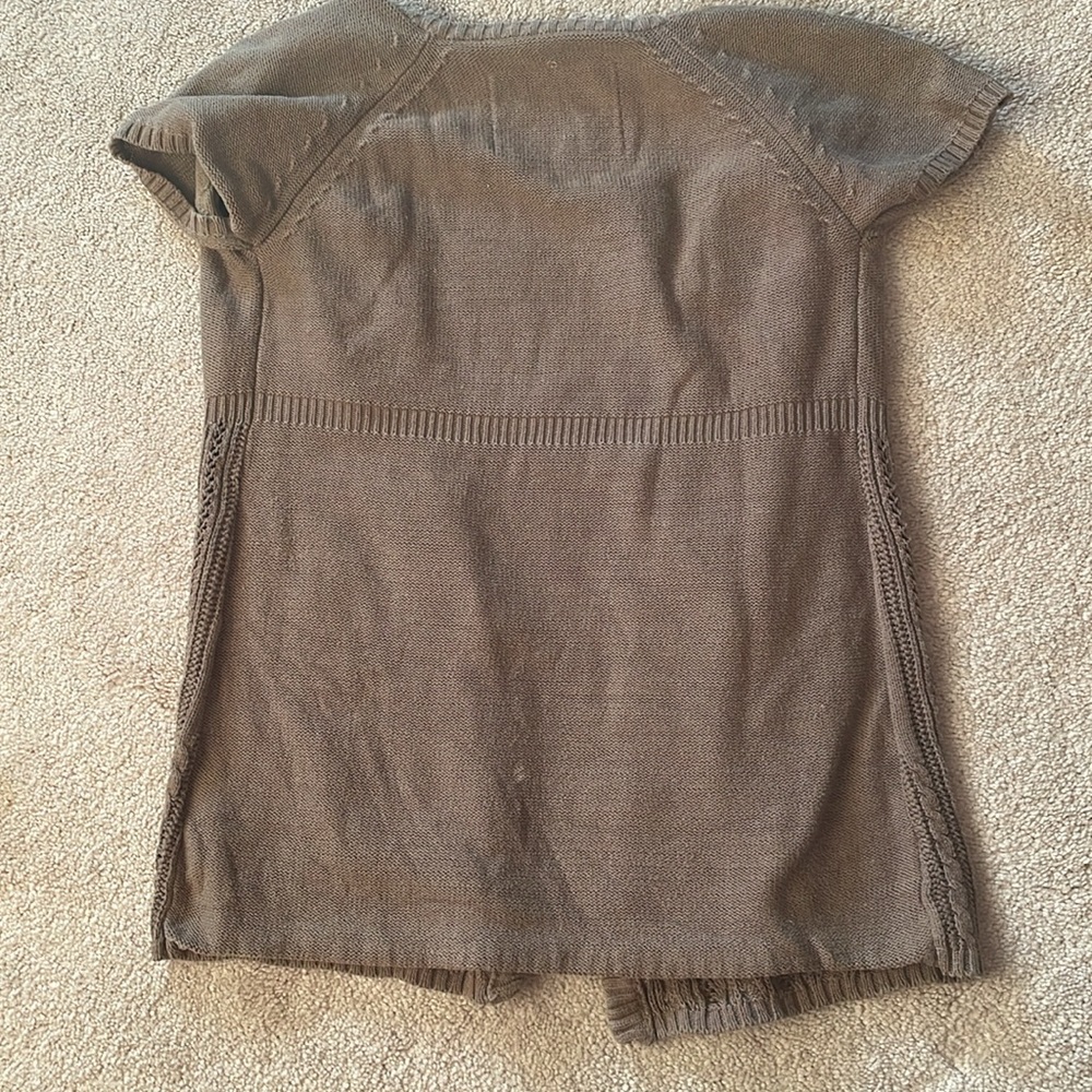 Short Sleeves Cardigan - Picture 2 of 2